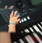 Quita la tablet a tu hijo y regalale un instrumento musical